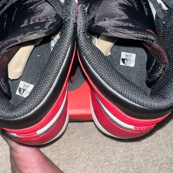 Jordan 1 bred toe - Picture 6 of 6